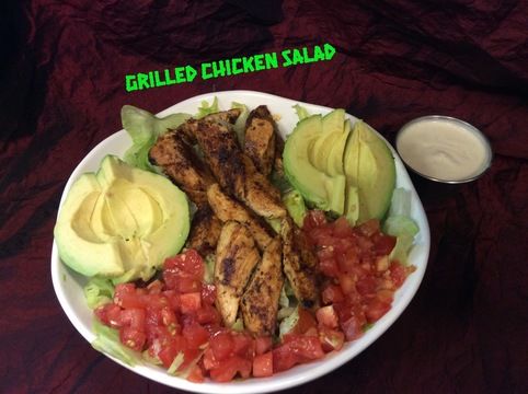 Denial Grilled Chicken Salad, as plated at Chile Addiction