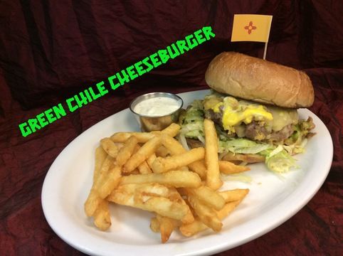 Relapse Burger Green Chile Cheese Burger, as plated at Chile Addiction