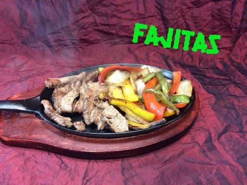 Self Help Fajitas, as plated at Chile Addiction
